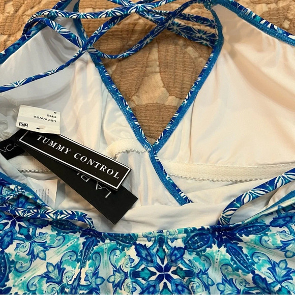 La Blanca Crystal Blue‎ Printed Strappy One Piece Swimsuit. Size 8. NWT. - Picture 10 of 15